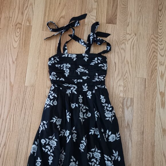 $130 NWT women Emerson Tie-Strap Maxi Dress Abercrombie Black embroidered XXSP - Picture 5 of 7